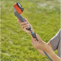 Tuindouche GARDENA Trio -Cramer Verkoop tuindouche gardena trio 1646296536 2 600