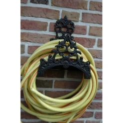 Esschert Design Tuinslanghouder Met Sierlijke Krullen 8 Esschert Design Tuinslanghouder Met Sierlijke Krullen -Cramer Verkoop tuinslanghouder sierdecoratie 1484053881 4 600